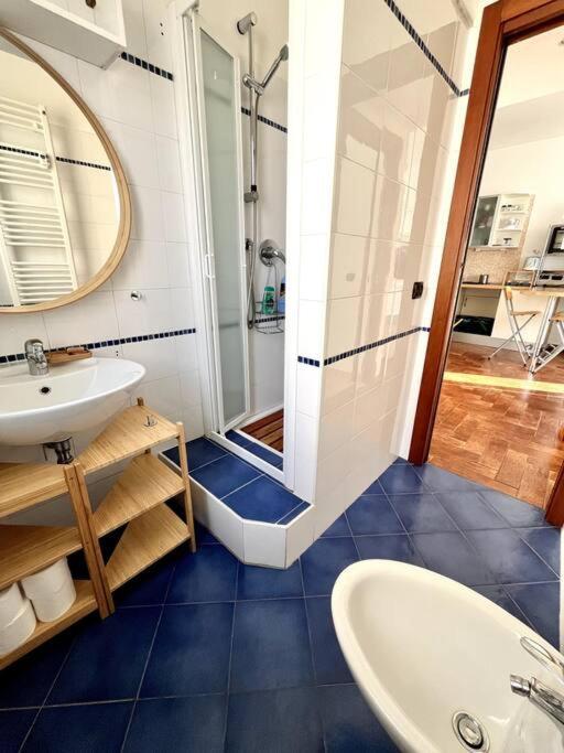 Casa Solymar Apartment Vallecrosia Bagian luar foto