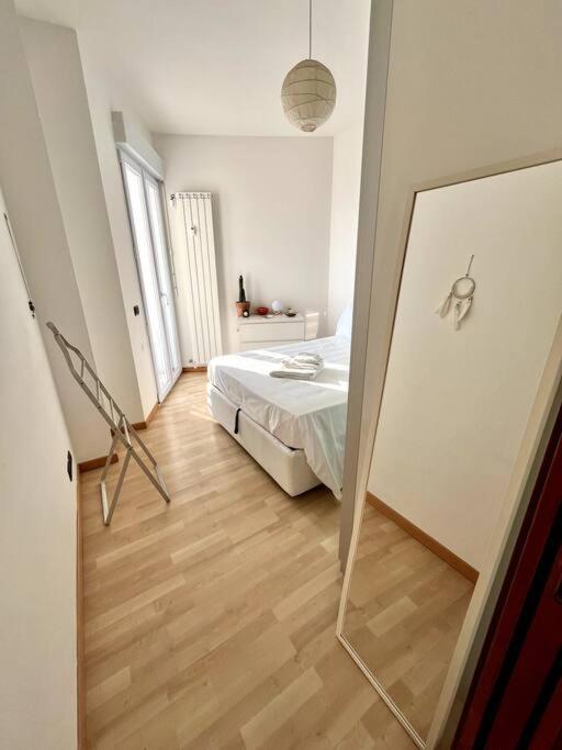 Casa Solymar Apartment Vallecrosia Bagian luar foto
